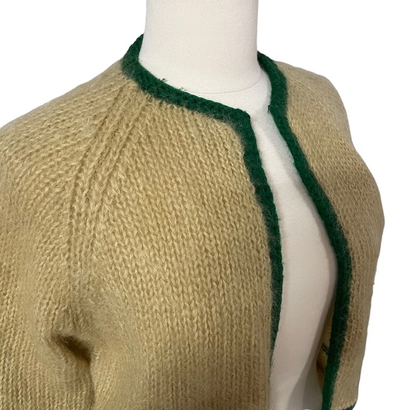 60s/70s Vintage Wool Blend Floral & Pom Pom Cardigan - Picture 4 of 8